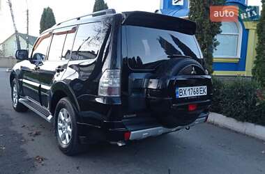 Внедорожник / Кроссовер Mitsubishi Pajero Wagon 2011 в Хмельницком