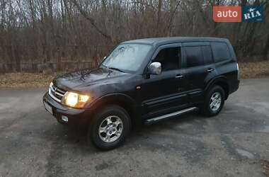 Внедорожник / Кроссовер Mitsubishi Pajero Wagon 2001 в 