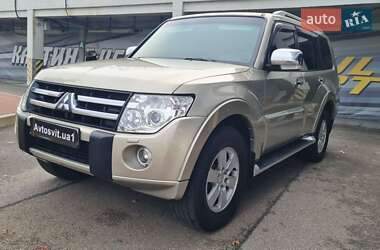 Позашляховик / Кросовер Mitsubishi Pajero Wagon 2008 в Боярці