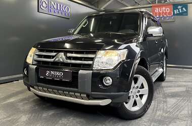 Mitsubishi Pajero Wagon 2009