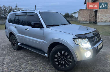 Позашляховик / Кросовер Mitsubishi Pajero Wagon 2008 в Жовкві