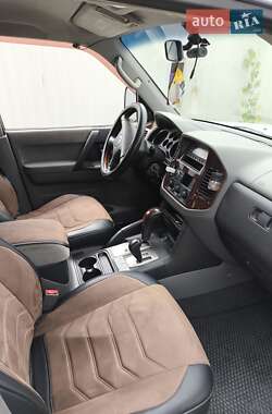 Внедорожник / Кроссовер Mitsubishi Pajero Wagon 2006 в 
