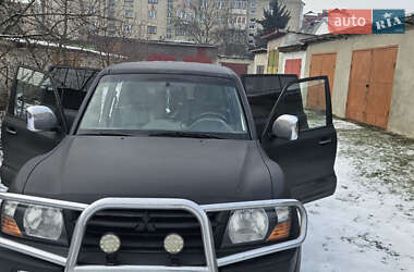 Позашляховик / Кросовер Mitsubishi Pajero Wagon 2002 в Хусті