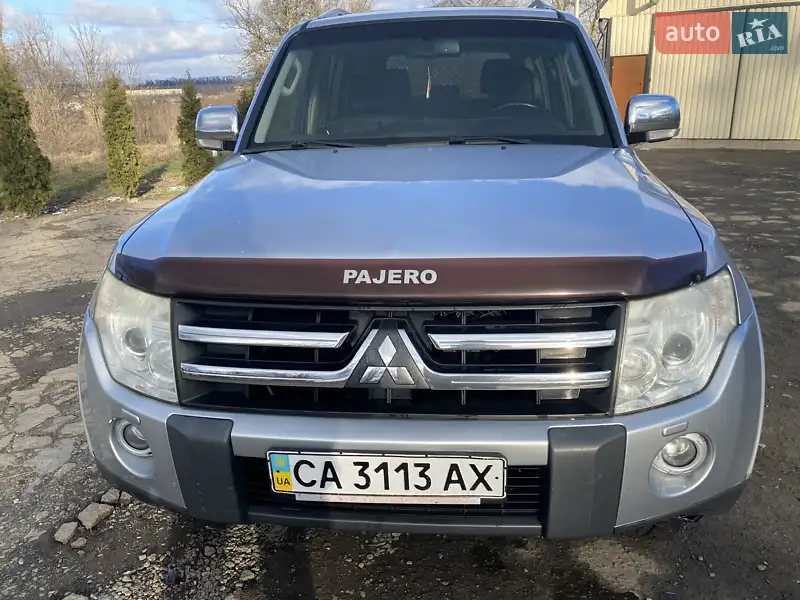 Mitsubishi Pajero Wagon