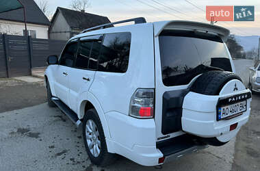 Внедорожник / Кроссовер Mitsubishi Pajero Wagon 2010 в Тересве