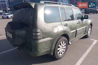 Mitsubishi Pajero Wagon 2012 Mitsubishi Pajero Wagon 2012