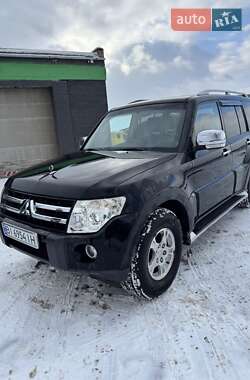 Внедорожник / Кроссовер Mitsubishi Pajero Wagon 2008 в Гадяче