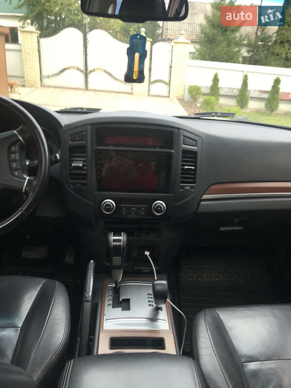 Внедорожник / Кроссовер Mitsubishi Pajero Wagon 2008 в Черновцах