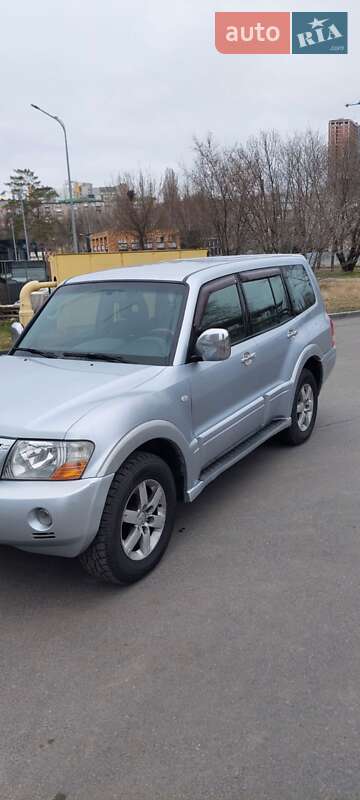 Внедорожник / Кроссовер Mitsubishi Pajero Wagon 2005 в Днепре