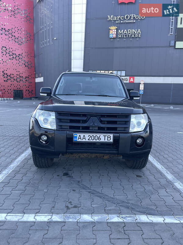 Mitsubishi Pajero Wagon 2007