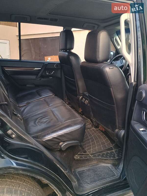 Внедорожник / Кроссовер Mitsubishi Pajero Wagon 2008 в Сенче