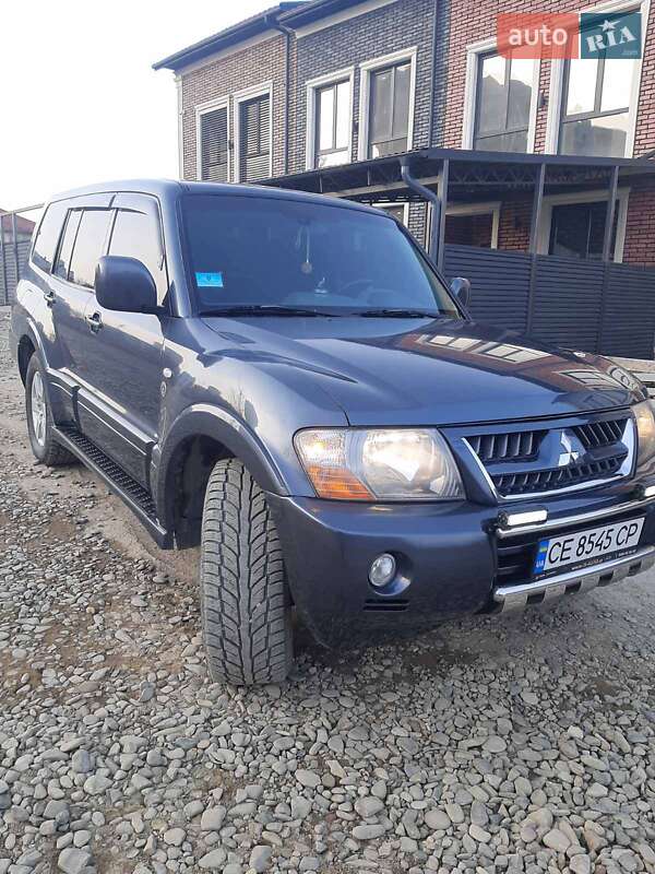 Внедорожник / Кроссовер Mitsubishi Pajero Wagon 2006 в Черновцах