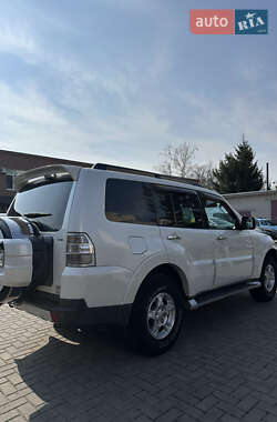 Mitsubishi Pajero Wagon 2007