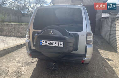 Внедорожник / Кроссовер Mitsubishi Pajero Wagon 2013 в 
