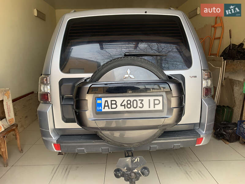 Внедорожник / Кроссовер Mitsubishi Pajero Wagon 2013 в Виннице
