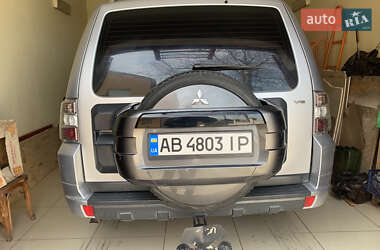 Внедорожник / Кроссовер Mitsubishi Pajero Wagon 2013 в 