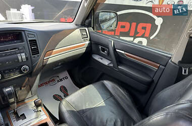 Позашляховик / Кросовер Mitsubishi Pajero Wagon 2007 в 