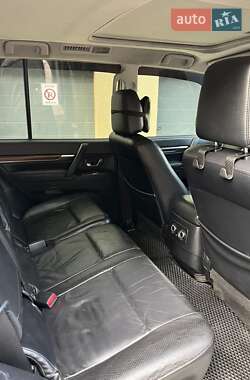 Позашляховик / Кросовер Mitsubishi Pajero Wagon 2008 в 