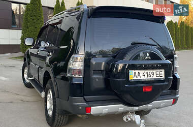 Внедорожник / Кроссовер Mitsubishi Pajero Wagon 2007 в 