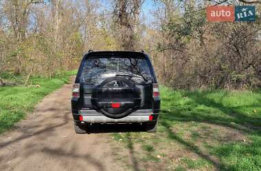 Внедорожник / Кроссовер Mitsubishi Pajero Wagon 2010 в 