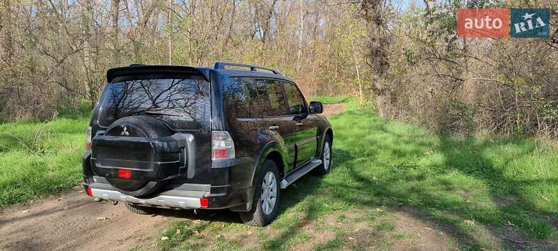 Внедорожник / Кроссовер Mitsubishi Pajero Wagon 2010 в Запорожье