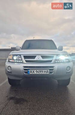 Позашляховик / Кросовер Mitsubishi Pajero Wagon 2006 в 