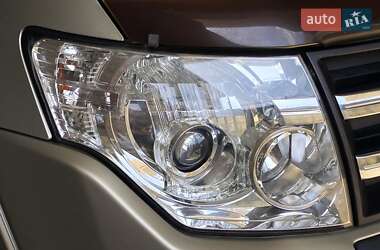 Позашляховик / Кросовер Mitsubishi Pajero Wagon 2007 в 