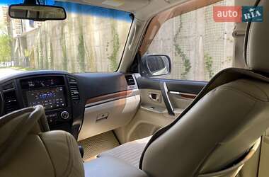 Позашляховик / Кросовер Mitsubishi Pajero Wagon 2007 в 