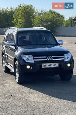 Внедорожник / Кроссовер Mitsubishi Pajero Wagon 2008 в 