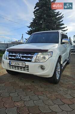 Mitsubishi Pajero Wagon 2013 Mitsubishi Pajero Wagon 2013