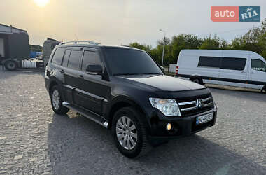 Внедорожник / Кроссовер Mitsubishi Pajero Wagon 2007 в Тернополе