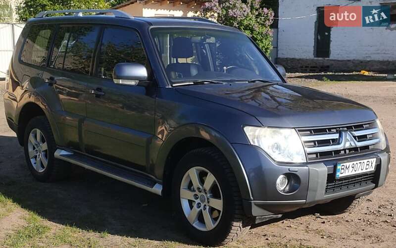 Позашляховик / Кросовер Mitsubishi Pajero Wagon 2007 в 