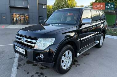 Позашляховик / Кросовер Mitsubishi Pajero Wagon 2007 в 