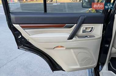 Позашляховик / Кросовер Mitsubishi Pajero Wagon 2007 в 