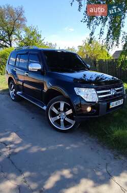 Внедорожник / Кроссовер Mitsubishi Pajero Wagon 2007 в Корюковке