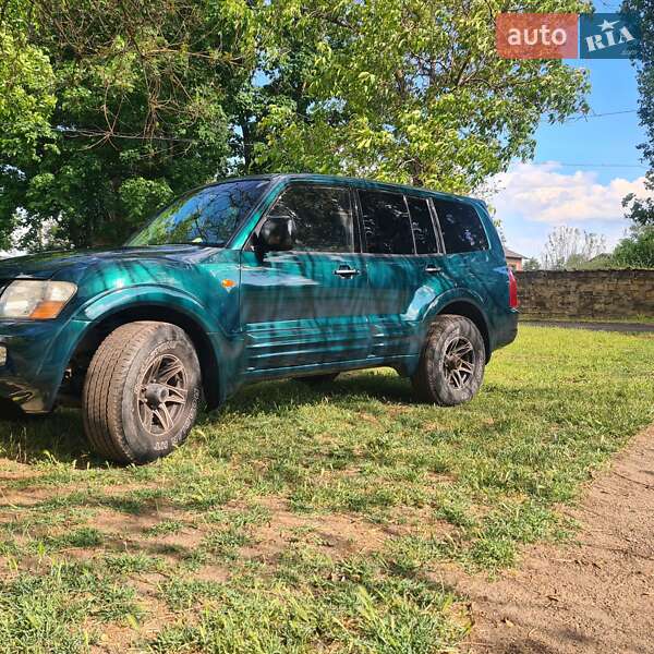 Внедорожник / Кроссовер Mitsubishi Pajero Wagon 2001 в Одессе