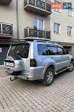Позашляховик / Кросовер Mitsubishi Pajero Wagon 2008 в 