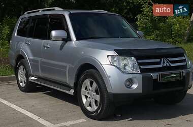 Позашляховик / Кросовер Mitsubishi Pajero Wagon 2008 в 