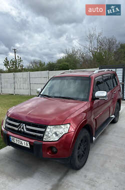 Внедорожник / Кроссовер Mitsubishi Pajero Wagon 2007 в 