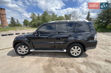 Позашляховик / Кросовер Mitsubishi Pajero Wagon 2007 в 