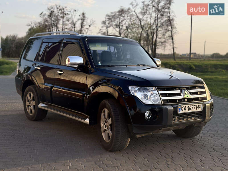 Mitsubishi Pajero Wagon 2008