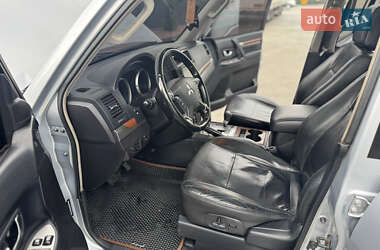 Внедорожник / Кроссовер Mitsubishi Pajero Wagon 2008 в 