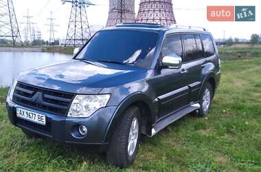 Внедорожник / Кроссовер Mitsubishi Pajero Wagon 2007 в 