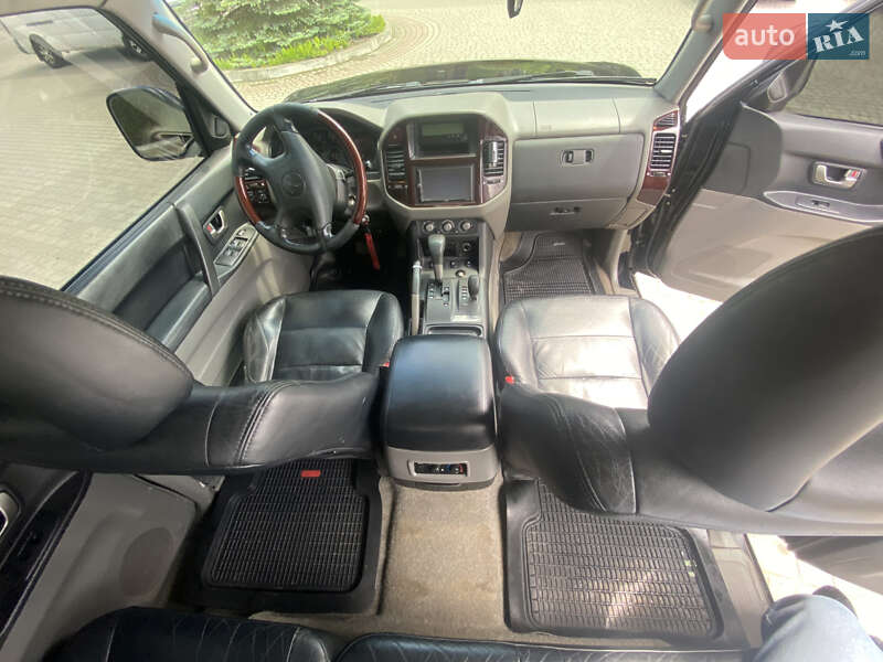 Внедорожник / Кроссовер Mitsubishi Pajero Wagon 2002 в Ивано-Франковске