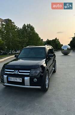 Внедорожник / Кроссовер Mitsubishi Pajero Wagon 2007 в Николаеве