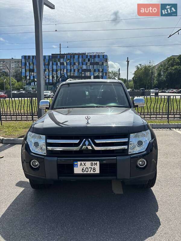 Внедорожник / Кроссовер Mitsubishi Pajero Wagon 2008 в Харькове