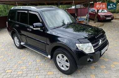 Внедорожник / Кроссовер Mitsubishi Pajero Wagon 2007 в 