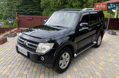 Внедорожник / Кроссовер Mitsubishi Pajero Wagon 2007 в 