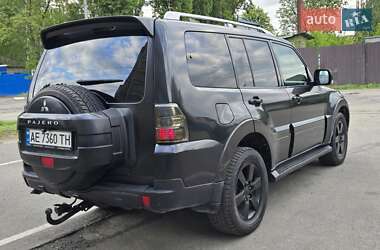 Внедорожник / Кроссовер Mitsubishi Pajero Wagon 2007 в 