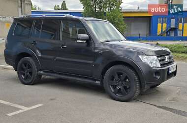 Внедорожник / Кроссовер Mitsubishi Pajero Wagon 2007 в 